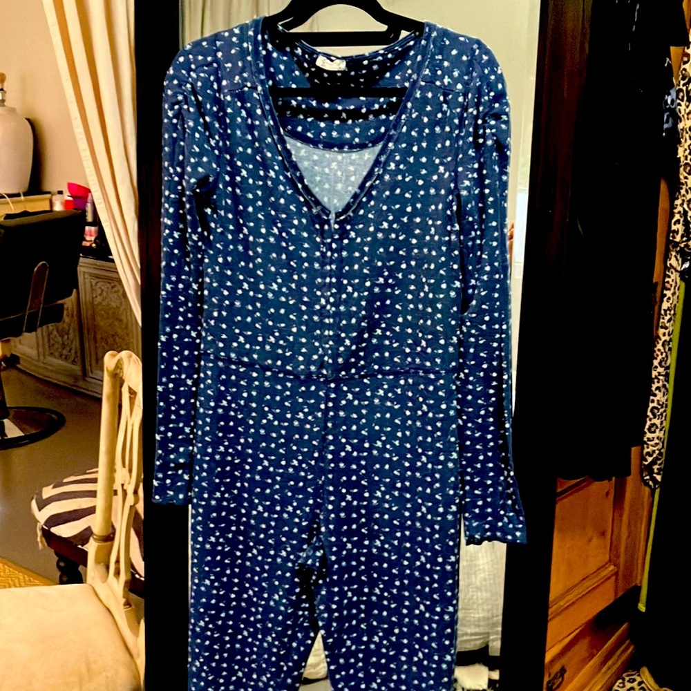 Free People intimately size small jumpsuit long sleeve worn once perfect